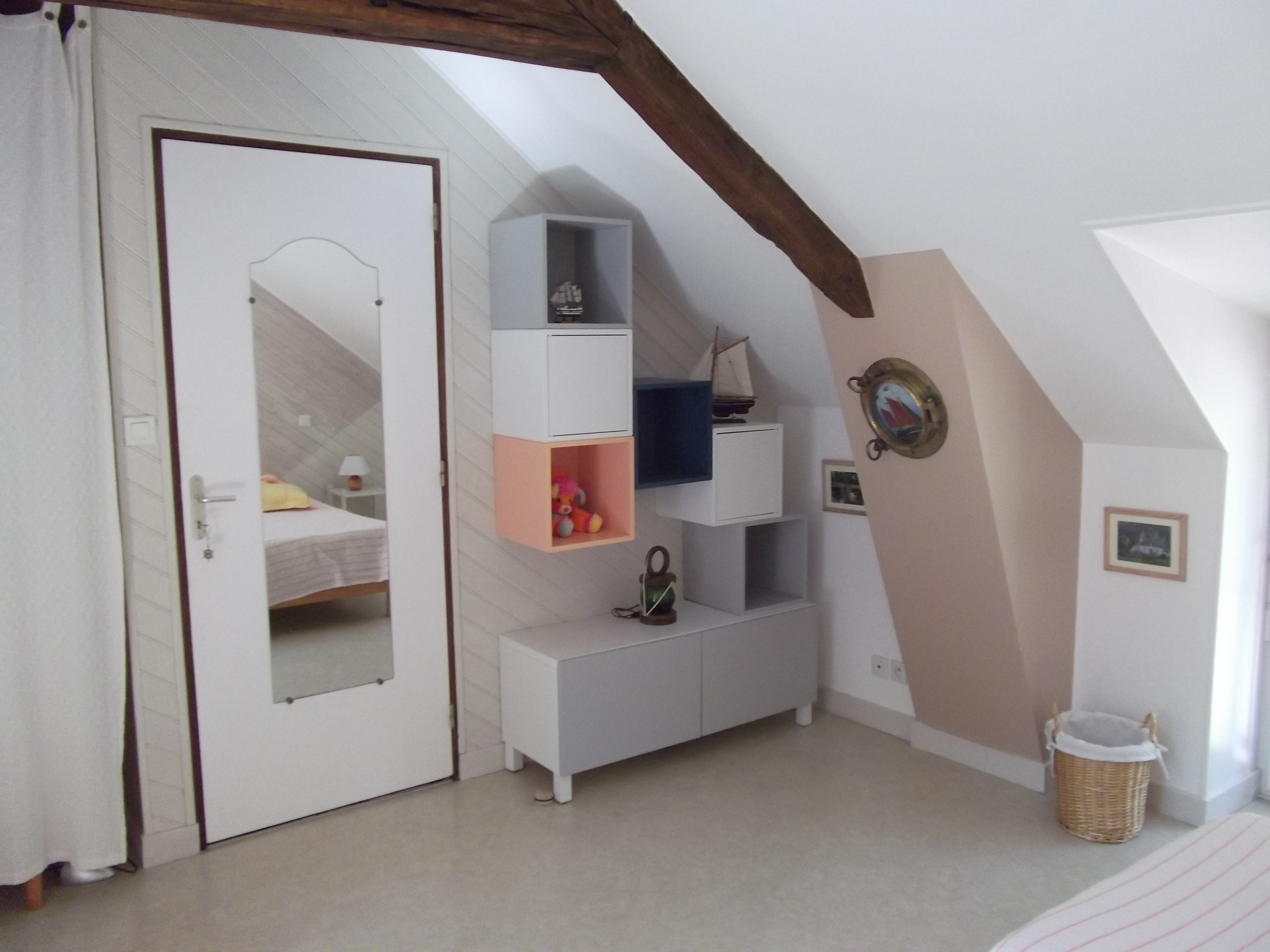 chambre3_etageres